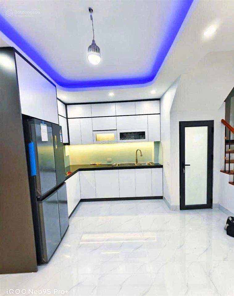Bán nhà tô vĩnh diện phân lô nhỉnh 10 tỷ  chủ cần bán gấp!!