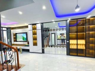 Bán nhà tô vĩnh diện phân lô nhỉnh 10 tỷ  chủ cần bán gấp!!