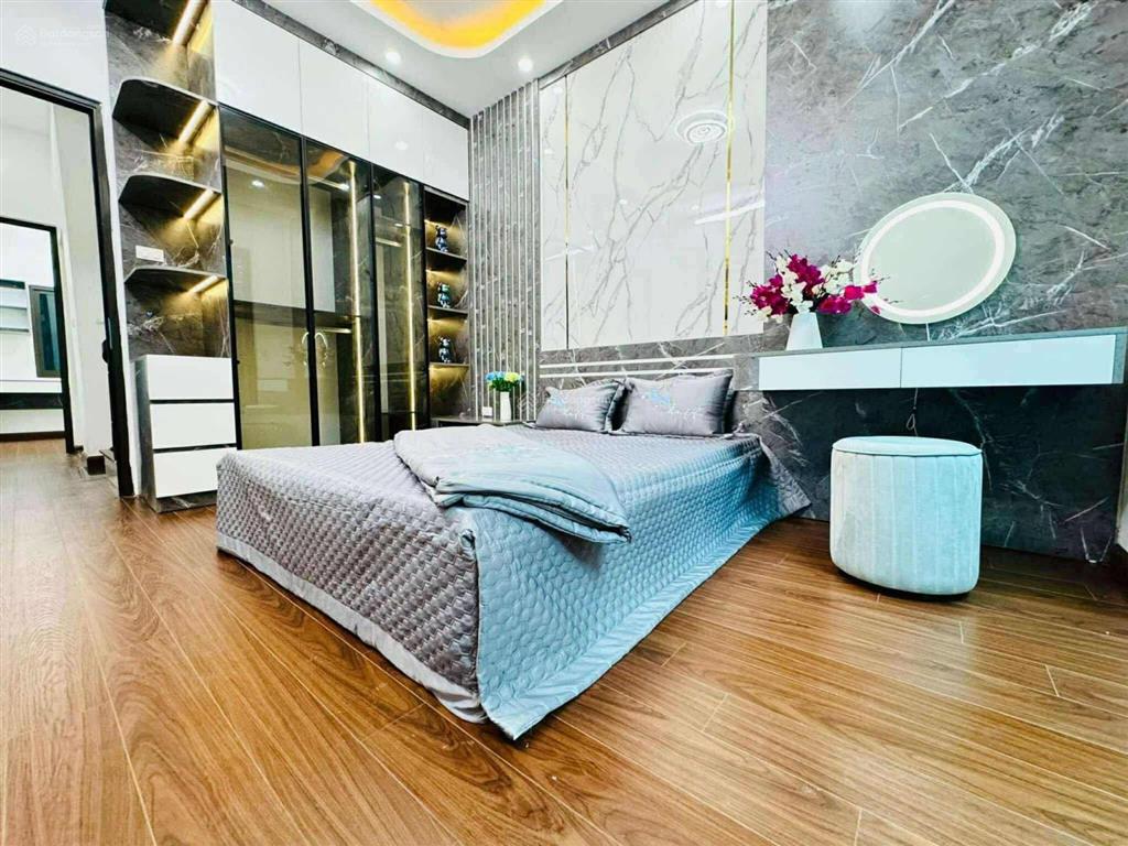 Siêu hiếm! bán nhà tô vĩnh diện nhỉnh 10 tỷ  khu quân đội  phân lô  gần phố