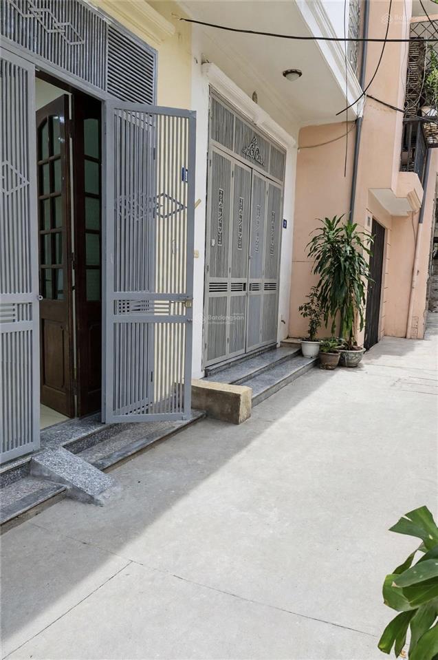 Cực gấp! cắt lỗ sâu! bán nhà tôn thất tùng  trung tâm đống đa  40m2 7,6 tỷ