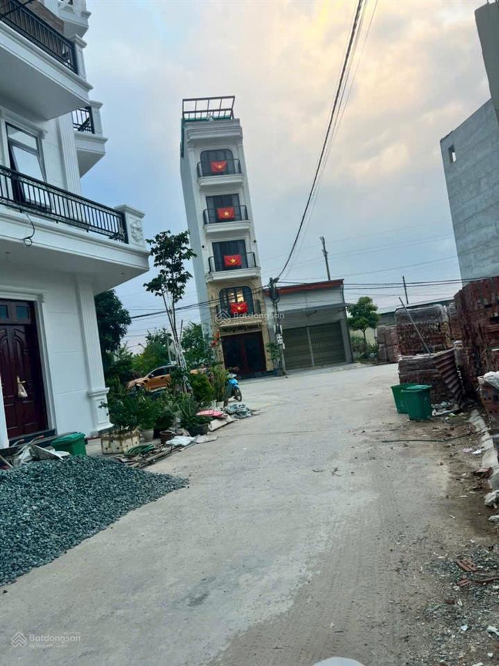 Bán lô đất đẹp kđt gleximco lê trọng tấn  hà đông