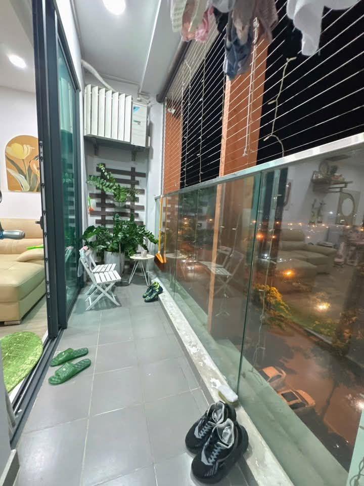 TIN CHUẨN! BÁN GẤP CĂN ANLAND LAKE VIEW 75M2, 2 NGỦ 2 VS. ĐỦ NỘI THẤT. SẴN SỔ ĐỎ. 5,3 TỶ. 0907 833 787