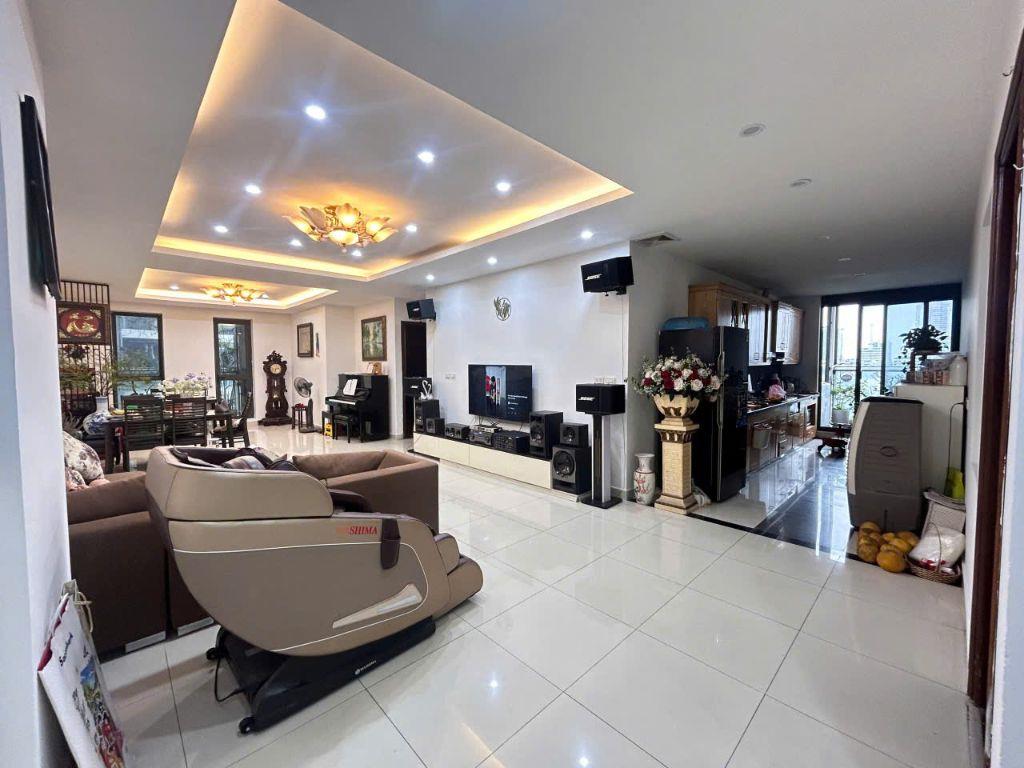 (CHUẨN) BÁN CĂN TSQ MỖ LAO 202M2 (4PN3VS) NỘI THẤT ĐẸP. 55TR/M2. 0907 833 787