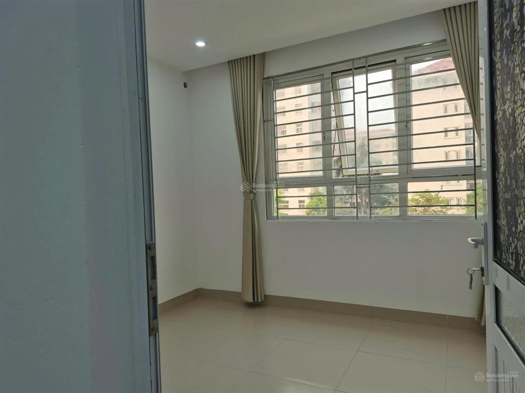 Bán căn 70 m2  2ng 2wc tòa ct đặng xá, gia lâm, hà nội  chỉ 2,8 tỷ