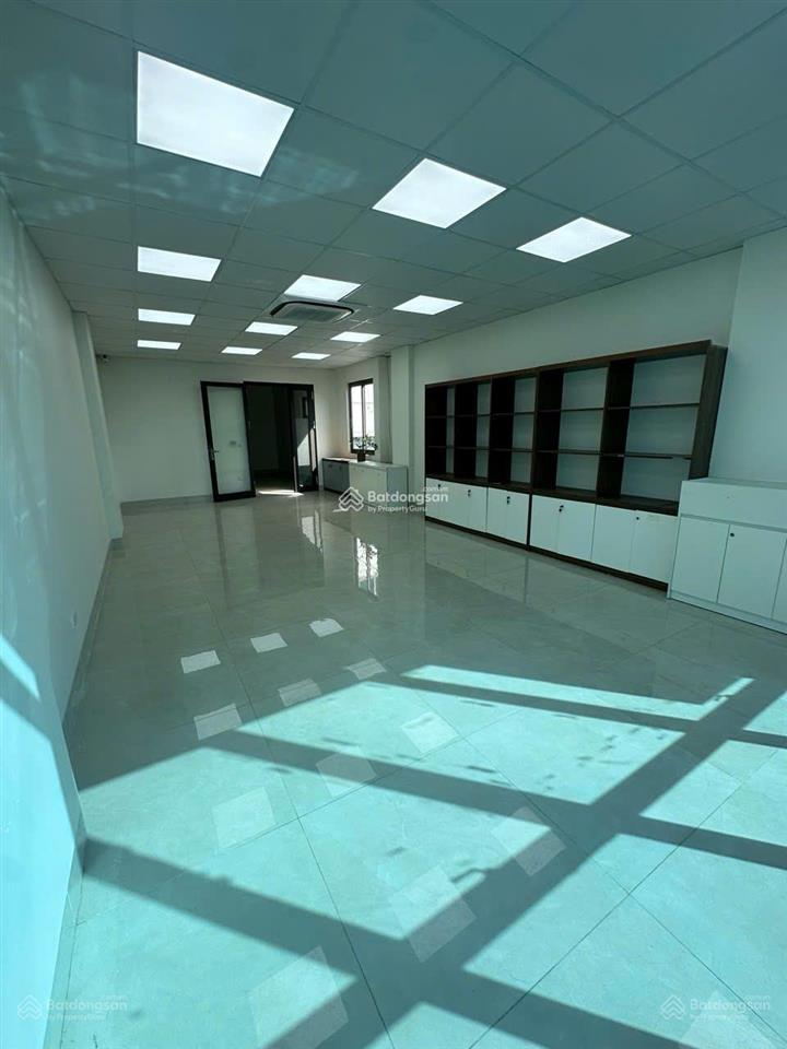 Cho thuê văn phòng 304590m2, giá từ 5tr, tại 210a võ chí công, 25 nguyễn hoàng tôn