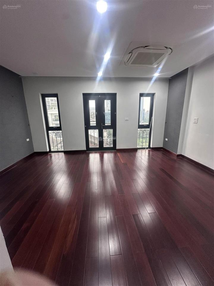 Cho thuê văn phòng 304590m2, giá từ 5tr, tại 210a võ chí công, 25 nguyễn hoàng tôn