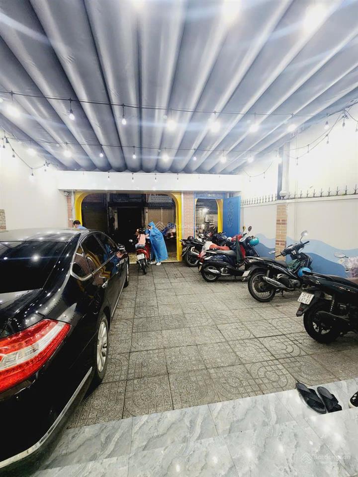 Cho thuê nhà mặt tiền đường lê đức thọ