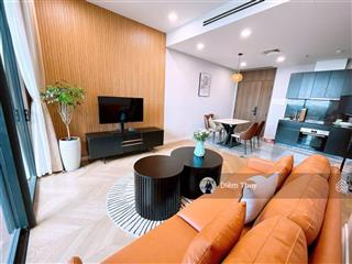 Bán căn 3pn view sông lumiere riverside, sẵn sổ, tầng cao thoáng mát, đang có sẵn hợp đồng thuê