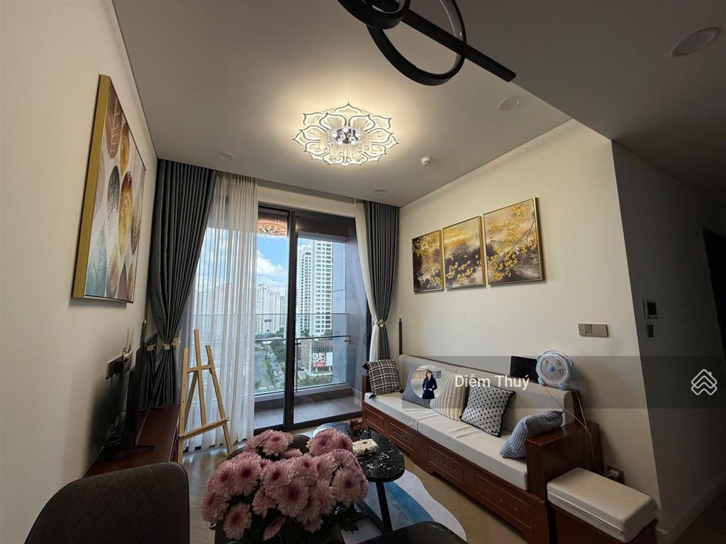 Bán căn 2pn lumiere riverside giá tốt thị trường, pháp lý sổ hồng, giá tốt để đầu tư