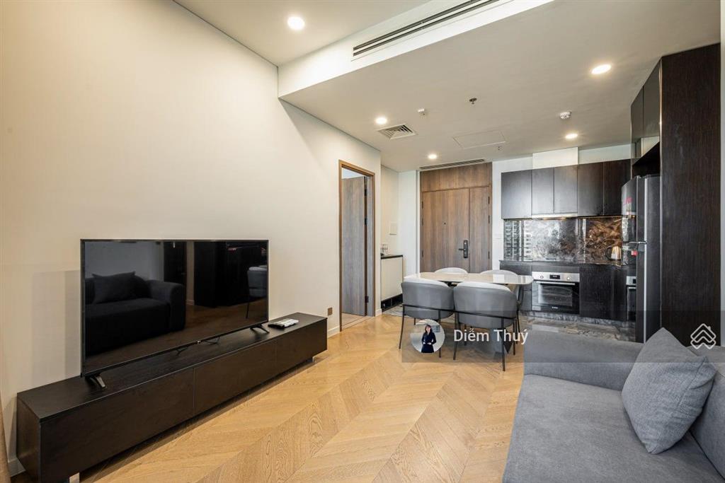 Chủ nhà thiện chí bán sớm căn 2pn lumiere riverside giá tốt thị trường  dễ xem nhà, đã có sổ