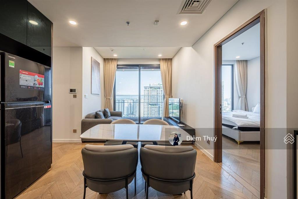 Chủ nhà thiện chí bán sớm căn 2pn lumiere riverside giá tốt thị trường  dễ xem nhà, đã có sổ