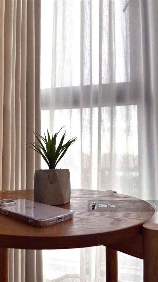 Cho thuê căn 1 phòng ngủ the nassim  full nội thất, đang trống sẵn