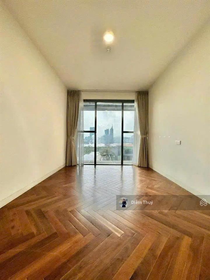 Cho thuê căn hộ 4pn empire city 228m2 ntcb, view sông