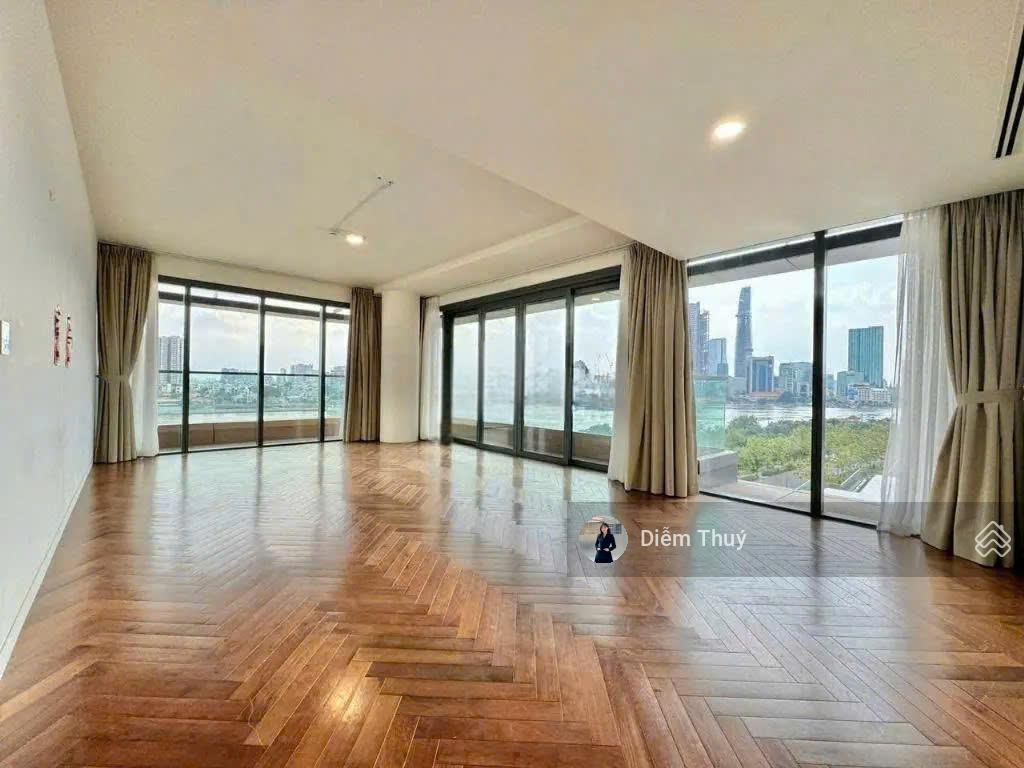 Cho thuê căn hộ 4pn empire city 228m2 ntcb, view sông