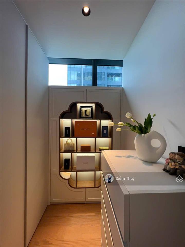 Cho thuê căn hộ grand marina saigon 3pn 124m², full nội thất, view sông, trống sẵn