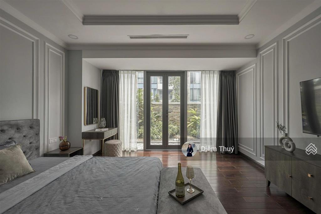 Bán căn hộ vincom center đồng khởi 3pn 179m², đã có sổ, sẵn hợp đồng thuê