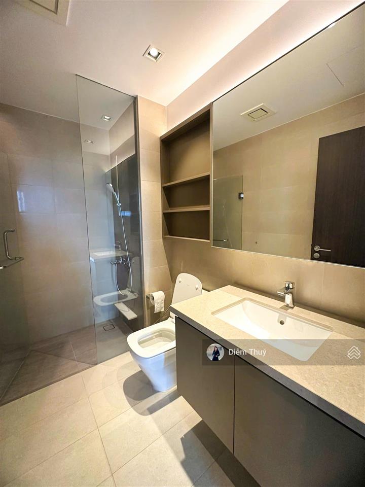 Cho thuê căn hộ q2 thảo điền 4pn, 182m2, view sông, thang máy riêng