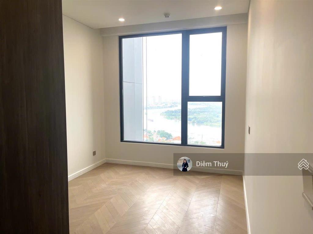 Cho thuê căn hộ lumiere riverside 2pn nội thất cơ bản, view sông, giá tốt