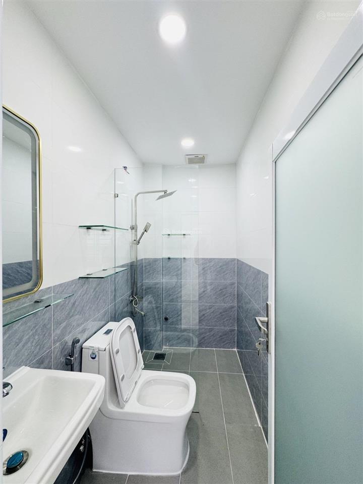 Bán gấp nhà 2 tầng, hẻm 6m, 4x12, đường nguyễn phúc chu, tân bình, 5.6 tỷ