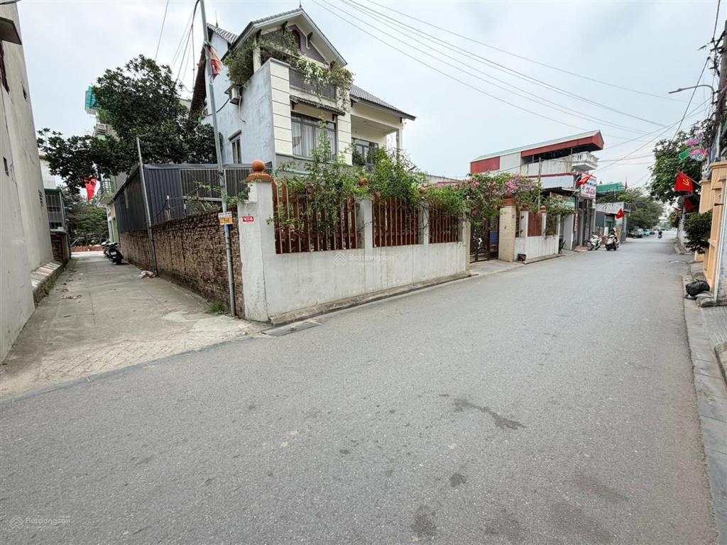 Chính chủ gửi bán 54m2 đất thôn nguyên khê, xã nguyên khê. ngay gần ql3 và đường lê hữu tựu.