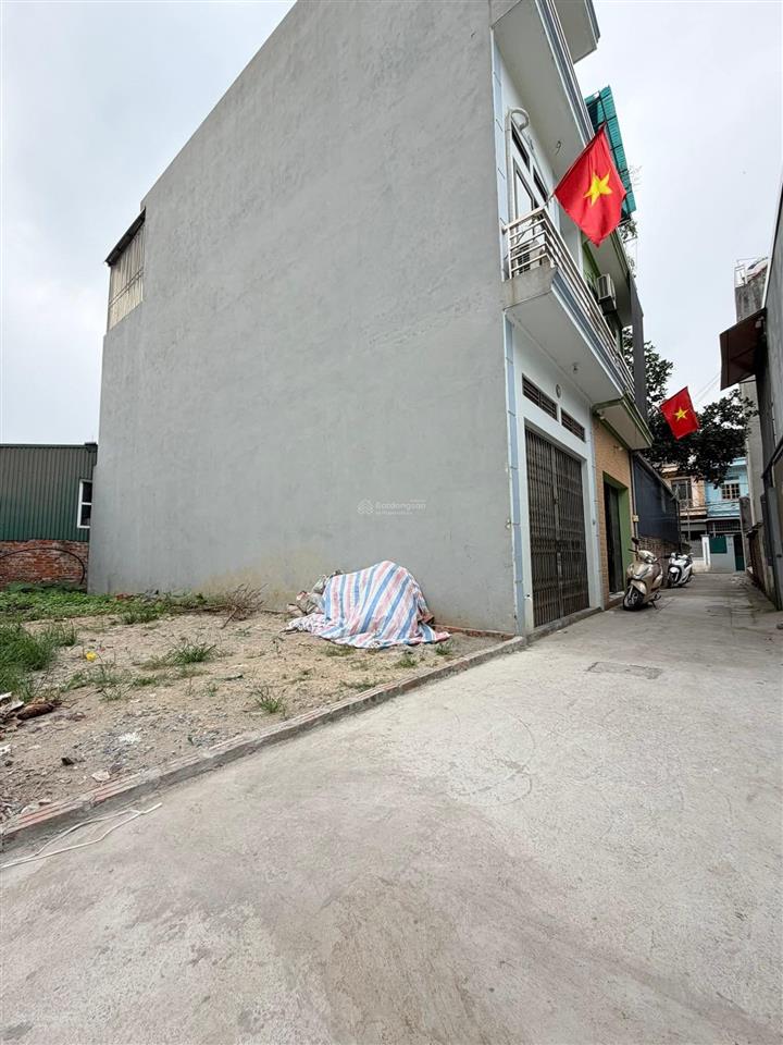 Chính chủ gửi bán 54m2 đất thôn nguyên khê, xã nguyên khê. ngay gần ql3 và đường lê hữu tựu.
