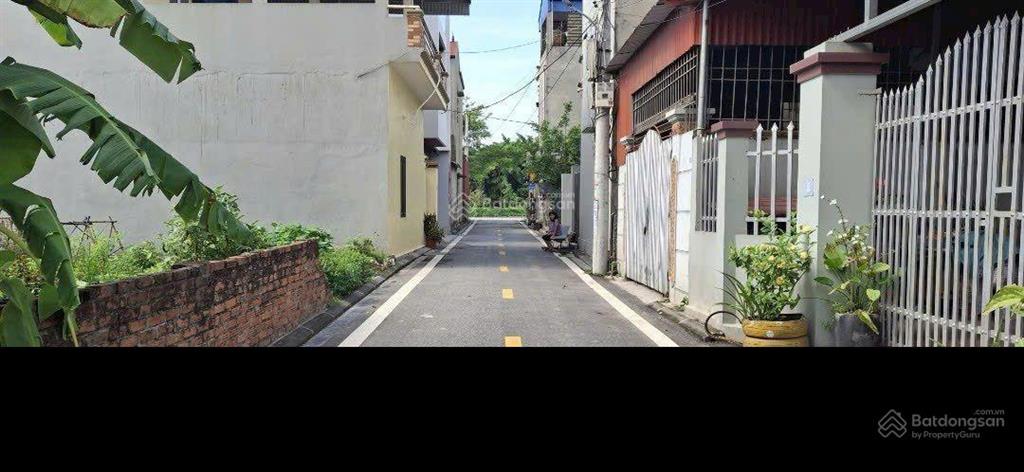 Chuyển nhượng đất khê nữ, nguyên khê. đường ô tô tránh, thông hai hướng. cách trục lê hữu tựu 50m