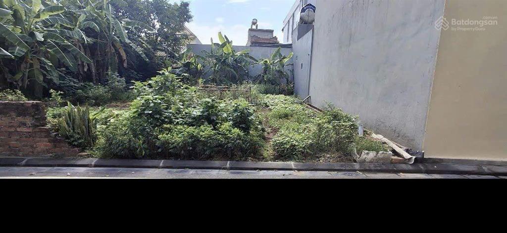 Chuyển nhượng đất khê nữ, nguyên khê. đường ô tô tránh, thông hai hướng. cách trục lê hữu tựu 50m