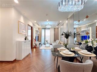 Nhượng lại suất cán bộ chủ đầu tư như sau bán căn 3pn, 82m2, 5,2 tỷ, tầng 10