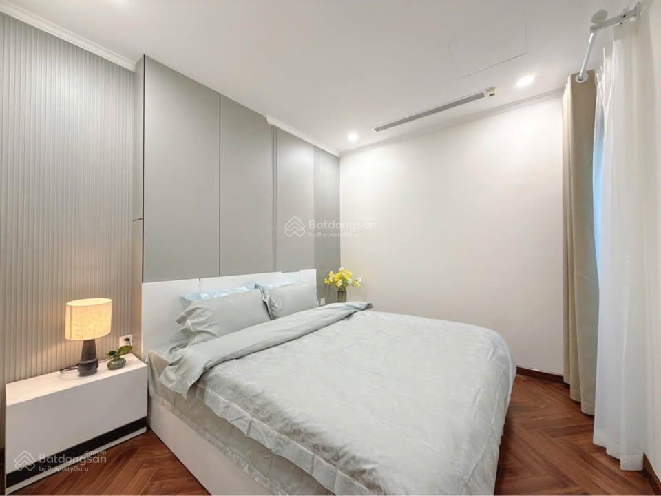 Nhượng lại suất cán bộ chủ đầu tư như sau bán căn 3pn, 82m2, 5,5 tỷ, tầng 10