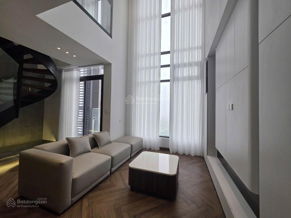 Nhượng lại suất cán bộ chủ đầu tư như sau bán căn 3pn, 82m2, 5,5 tỷ, tầng 10