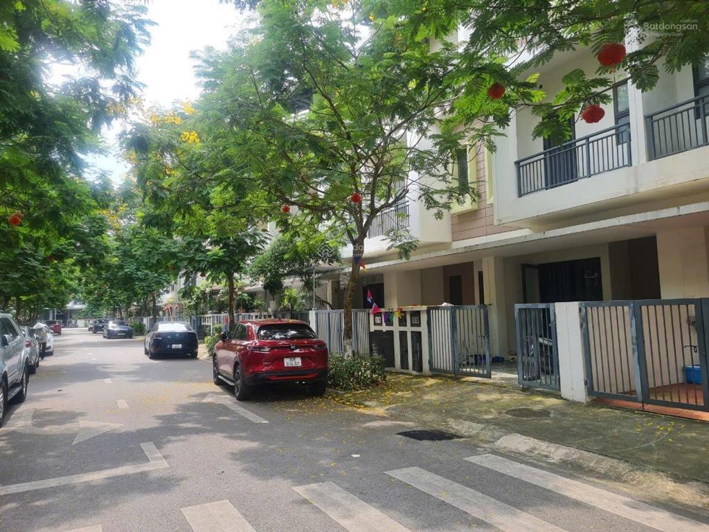 Chính chủ bán căn liền kề dự án beomes  vsip  từ sơn  bắc ninh giá 5,6 tỷ, 75m²