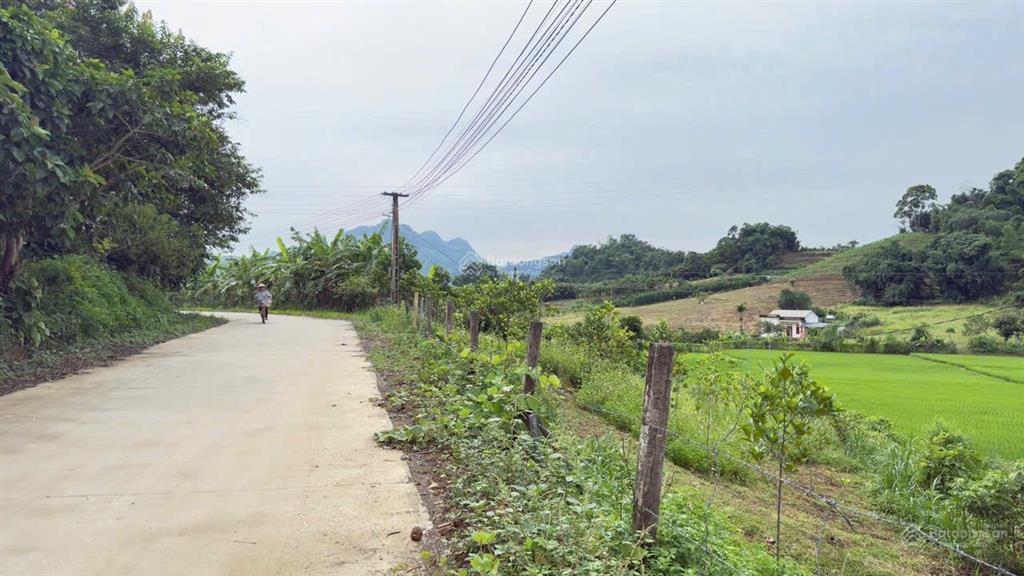 Bán gấp lô đất vị trí đẹp tại cao phong
cách ql6 chỉ 1km giá 1,x tỷ