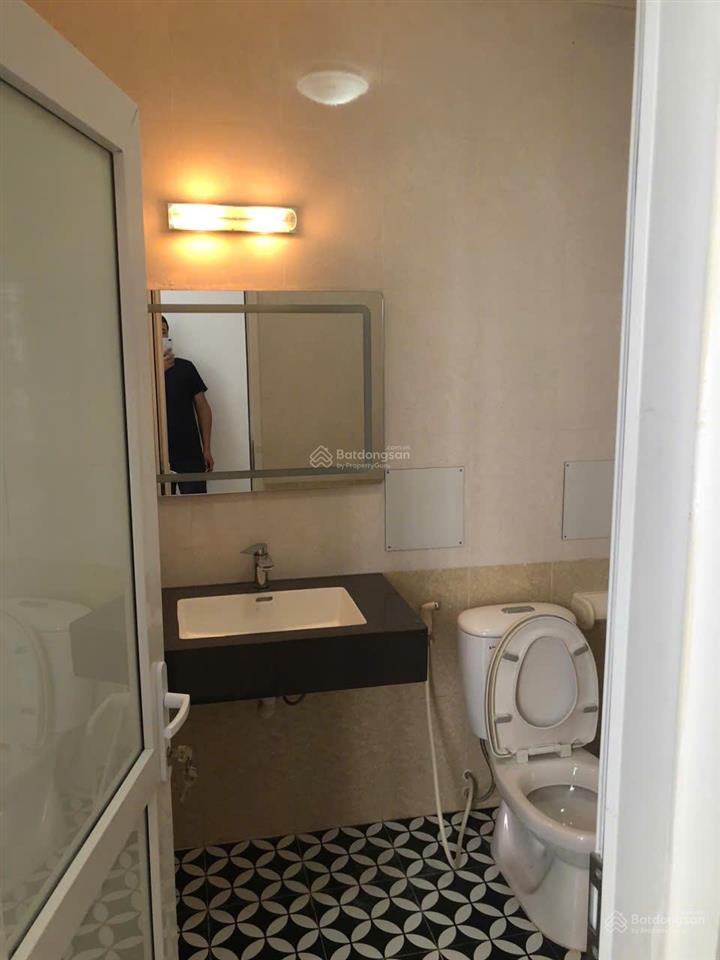 Bán gấp căn hộ 3pn, 2wc tại a2 kim giang, 5,05 tỷ, 70m2