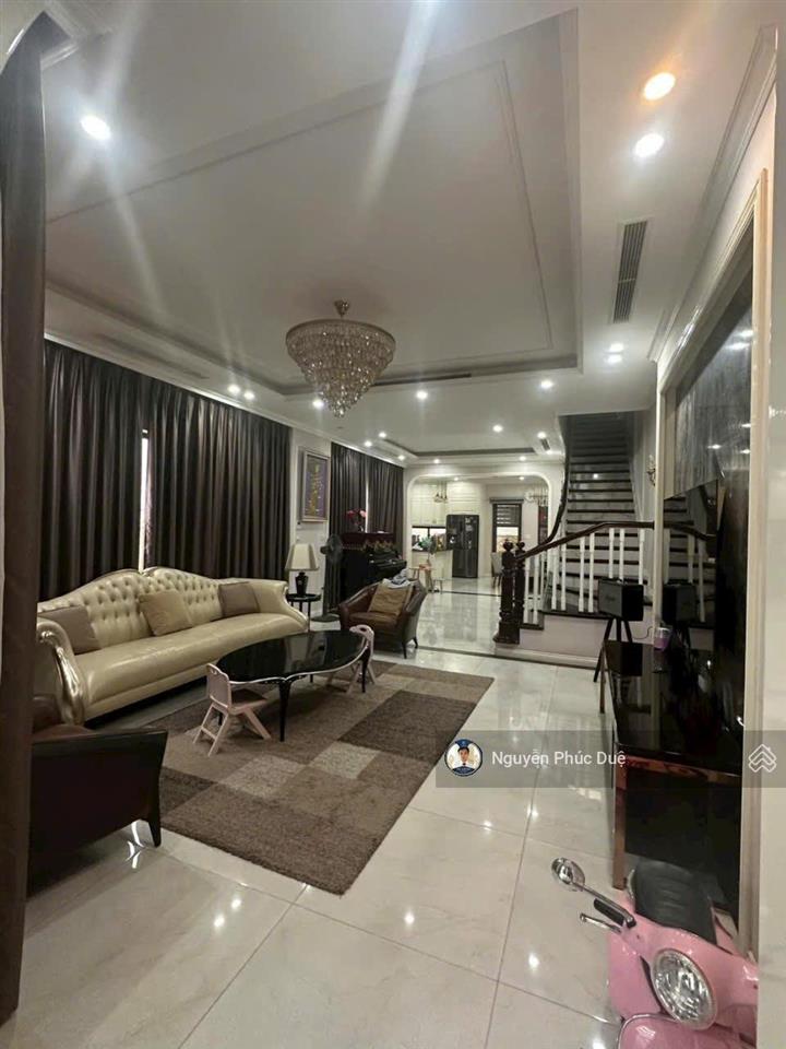 Cần bán liền kề tiêu chuẩn gamuda  giá 35 tỷ  0972 895 ***