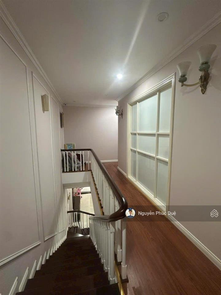 Cần bán liền kề tiêu chuẩn gamuda  giá 35 tỷ  0972 895 ***