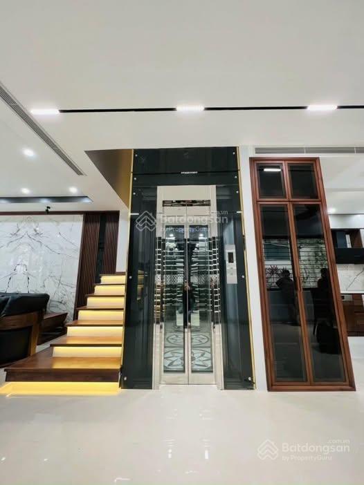 Chính chủ cần bán căn xẻ khe gamuda diện tích 133.5m2 *4 tầng. nhà thô, giá 40.5 tỷ