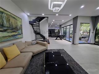 Biệt thự song lập góc đầu hồi gamuda 200m2, full nội thất thang máy giá 4x triệu/ tháng