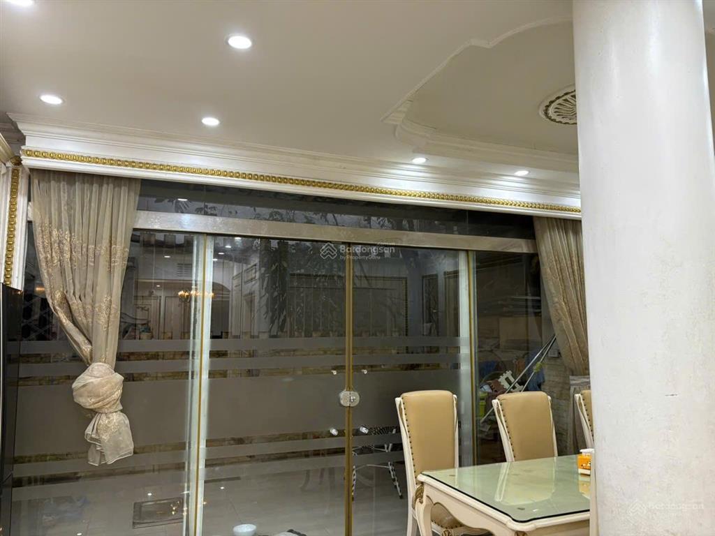 Chính chủ cần bán liền kề botanic gamuda, dt 119m2 full nội thất bao phí sang tên, chỉ 36,5 tỷ
