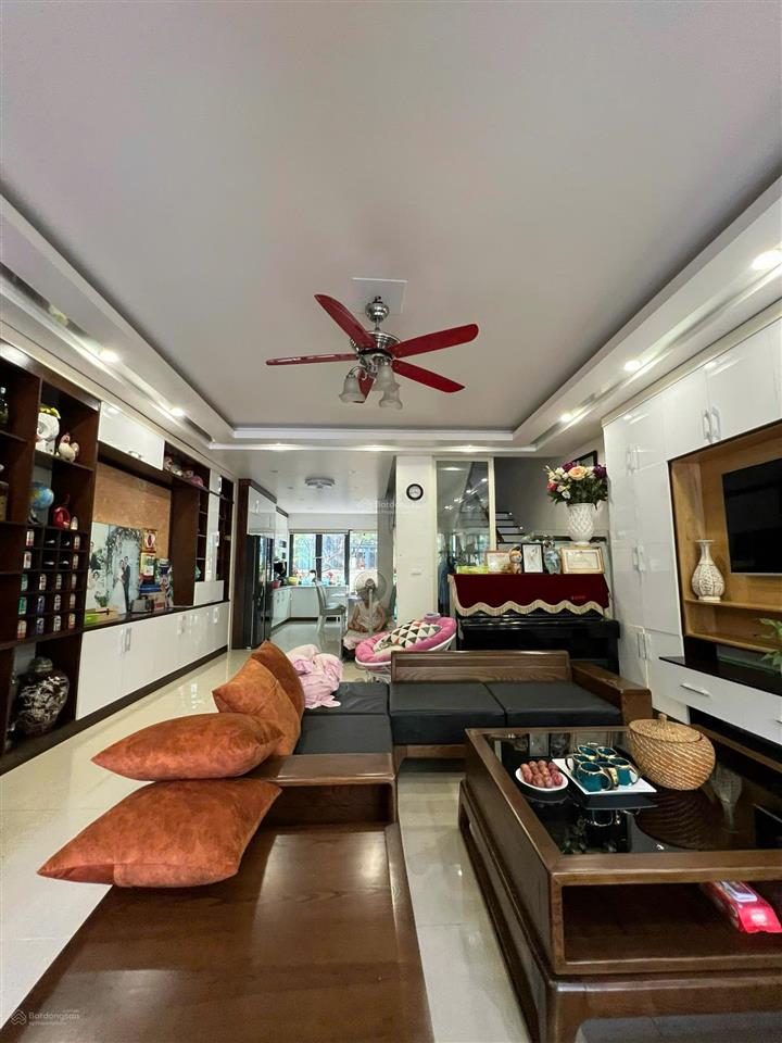 Cho thuê liền kề gamuda 119m2 full nội thất view vườn hoa, giá 25tr/tháng, 0972 895 ***
