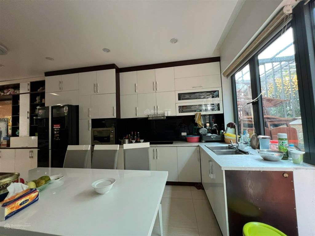 Cho thuê liền kề gamuda 119m2 full nội thất view vườn hoa, giá 25tr/tháng, 0972 895 ***