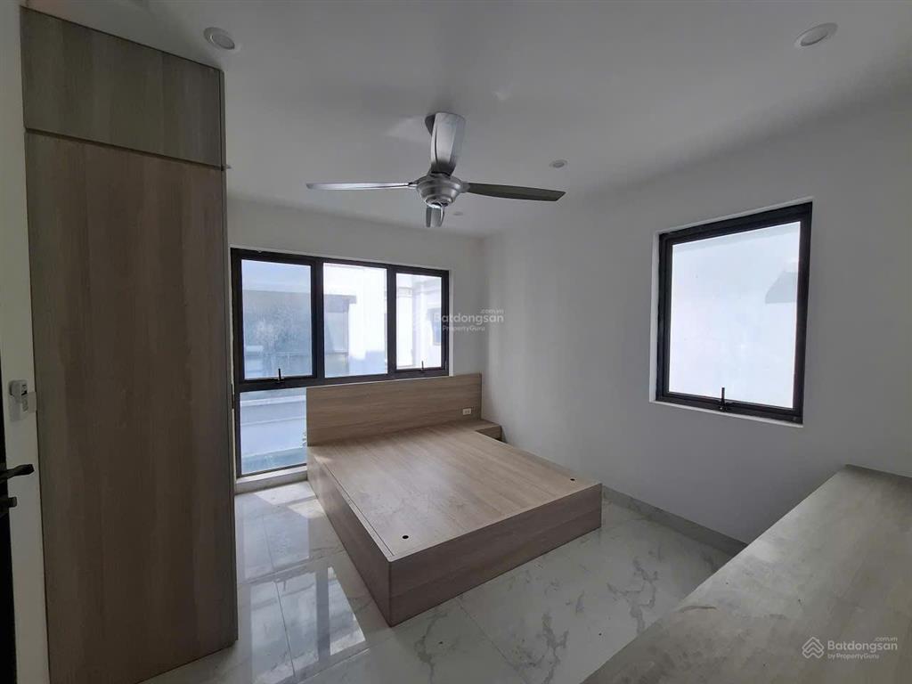 Cho thuê liền kề góc 4 tầng 3 mặt thoáng gamuda dt 133,5m full nội thất mới