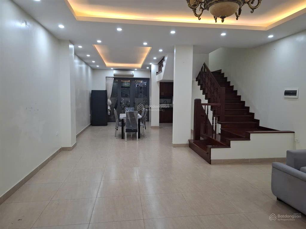 Cho thuê liền kề gamuda dt 119m2 đủ nội thất giá 23tr/ tháng, 0972 895 ***