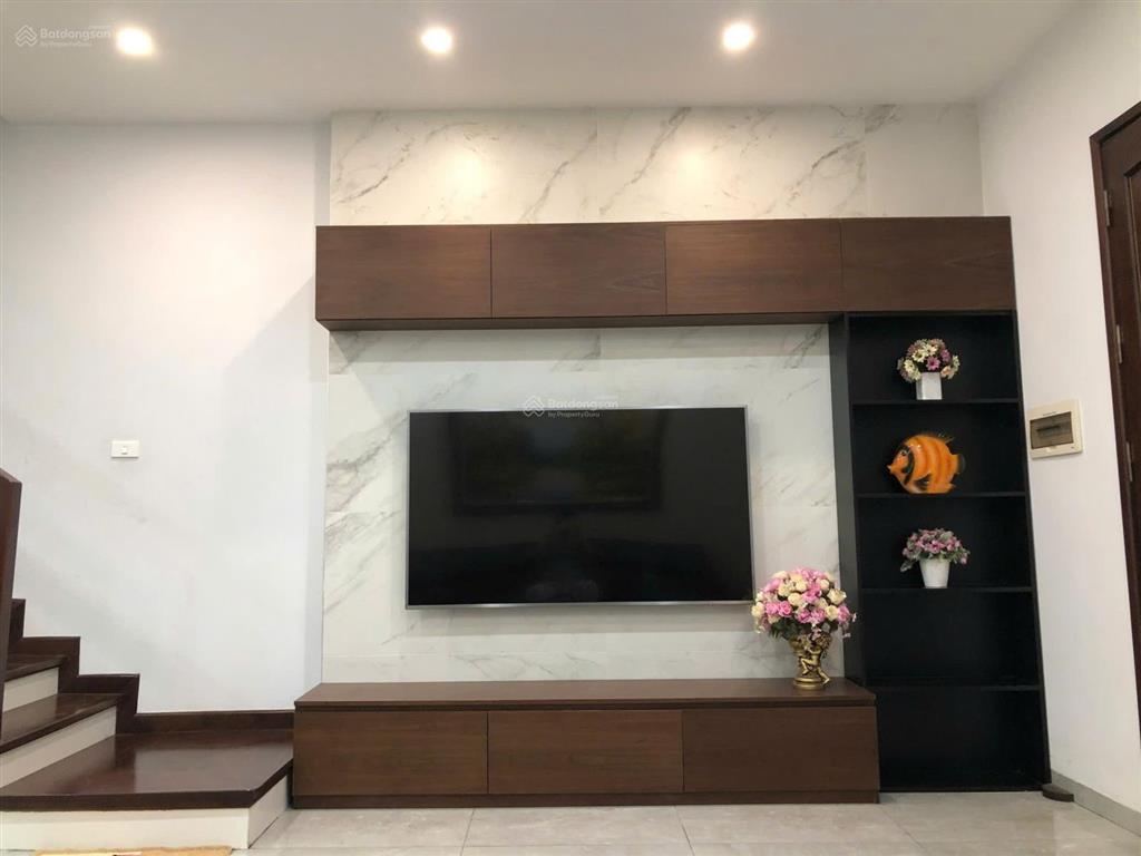 Cho thuê liền kề dt 119m2 full nội thất 4 ngủ rộng giá chỉ 26 tr/ tháng 0972 895 ***