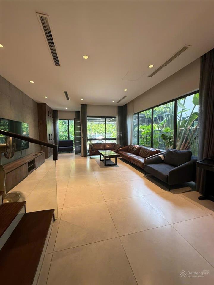 Cho thuê biệt thự song lập gamuda dt 160m2, full nội thất 4 tầng đẹp