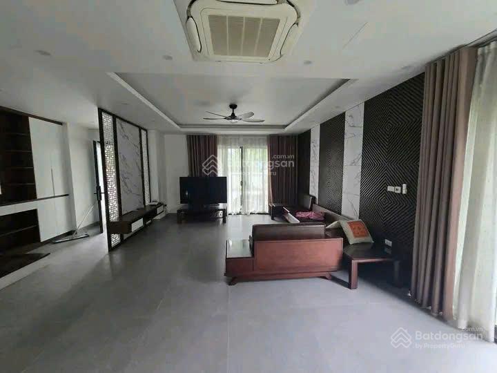 Cho thuê biệt thự 4pn, 5wc, 380m2 tại gamuda gardens, trần phú, hoàng mai, 40 triệu vnd