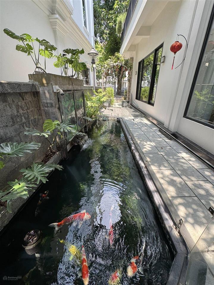 Biệt thự song lập gamuda 190m2 xây 4 tầng view vườn hoa giá 60 tỷ 0972 895 ***
