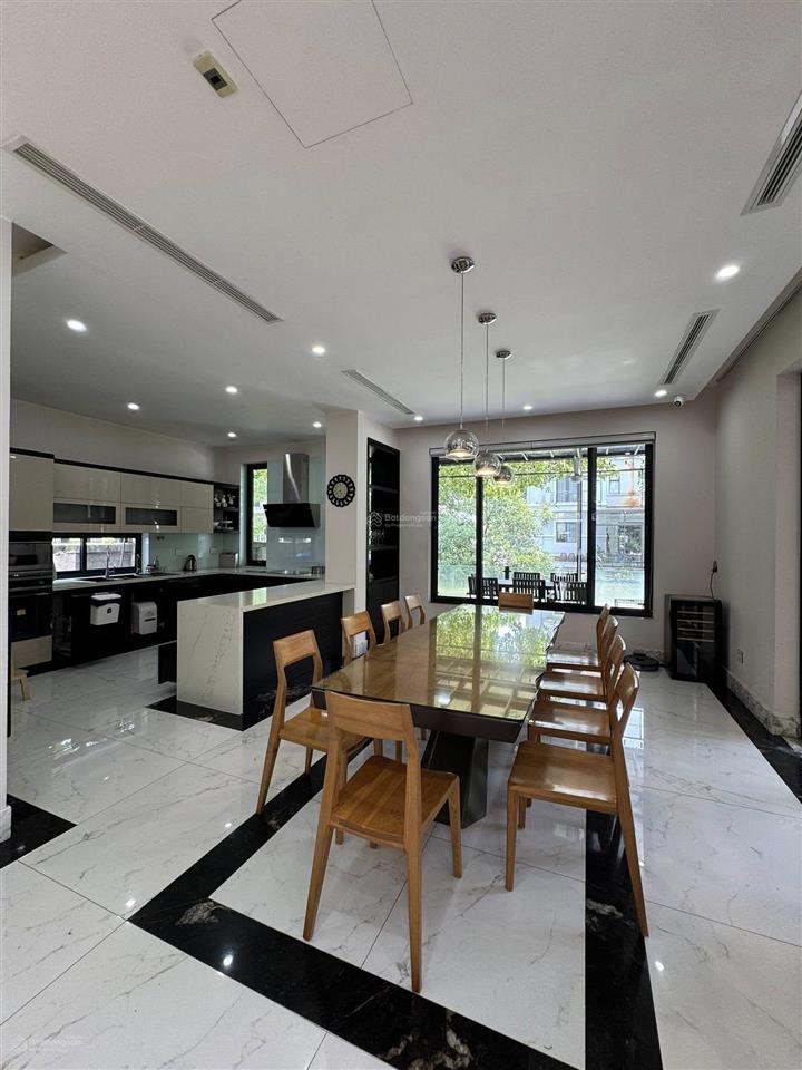 Biệt thự song lập gamuda 190m2 xây 4 tầng view vườn hoa giá 60 tỷ 0972 895 ***