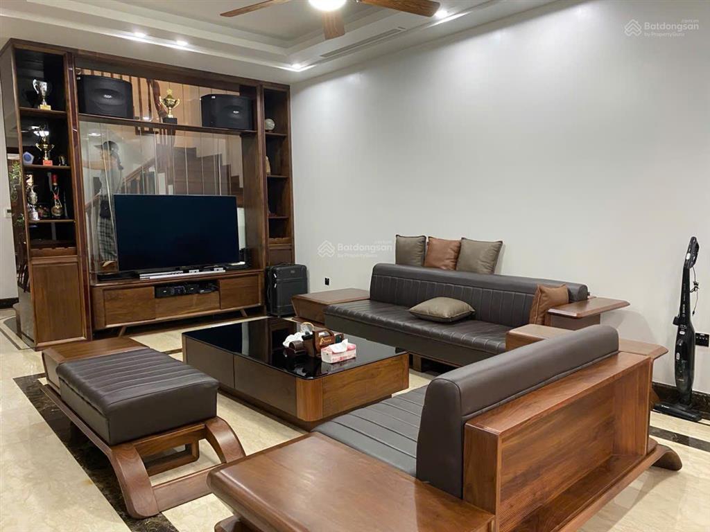 Bán liền kề gamuda gardens, 32 tỷ, dt 119m2, 4pn, 5wc, hướng nam, pháp lý sổ đỏ 0972 895 ***