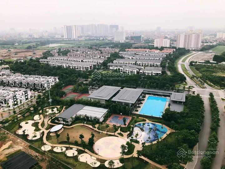 Chính chủ cần bán căn liền kề gamuda. nhà thô vị trí đẹp.  0972 895 ***
