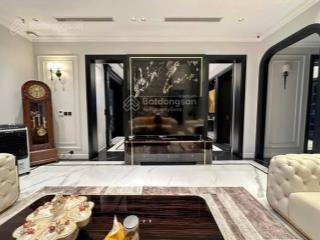 Chính chủ cần bán căn liền kề gamuda. nhà thô vị trí đẹp.  0972 895 ***